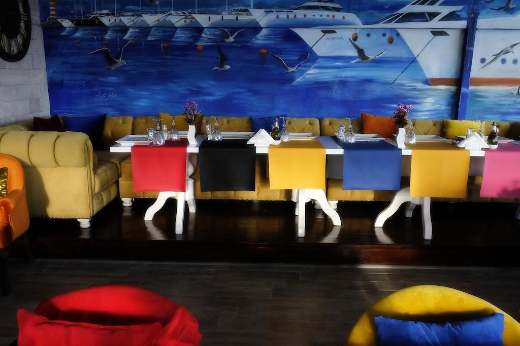 Alp Otel Restaurant Кючуккую Екстериор снимка